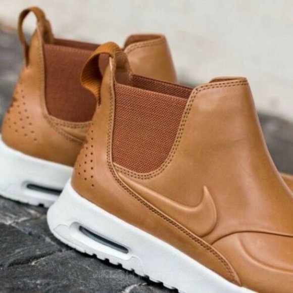 Women's Nike Air Max Thea Mid Sneaker boot - Picture 4 of 6